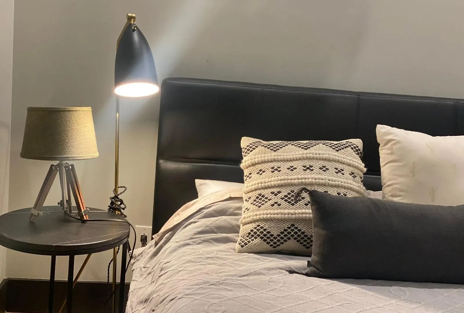 Private Room & Private Bathroom In Le Plateau Montreal 0*,  Kanada